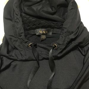 ALALA BLACK HOODIE